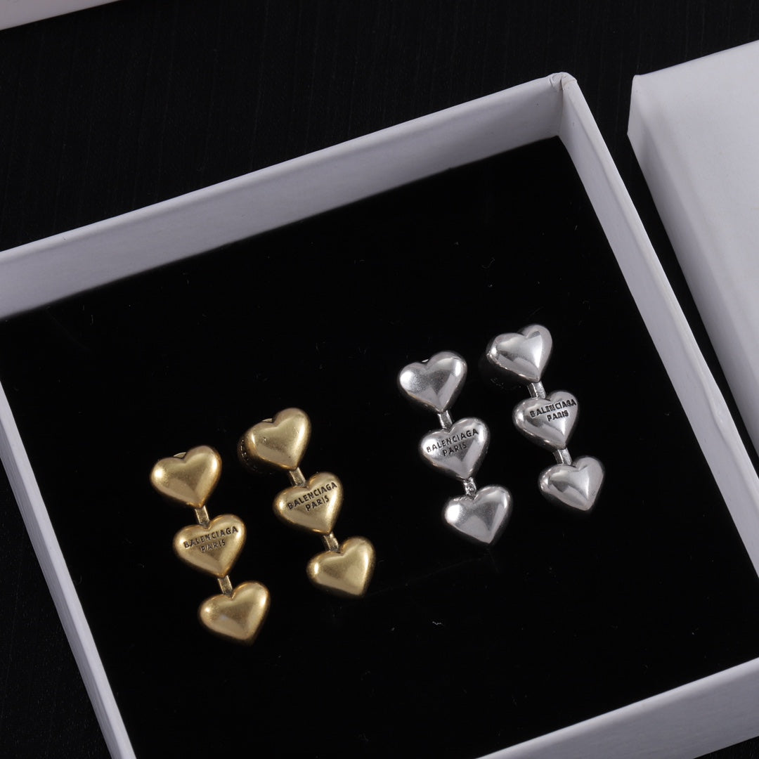 14J684EDE Stylish Earrings
