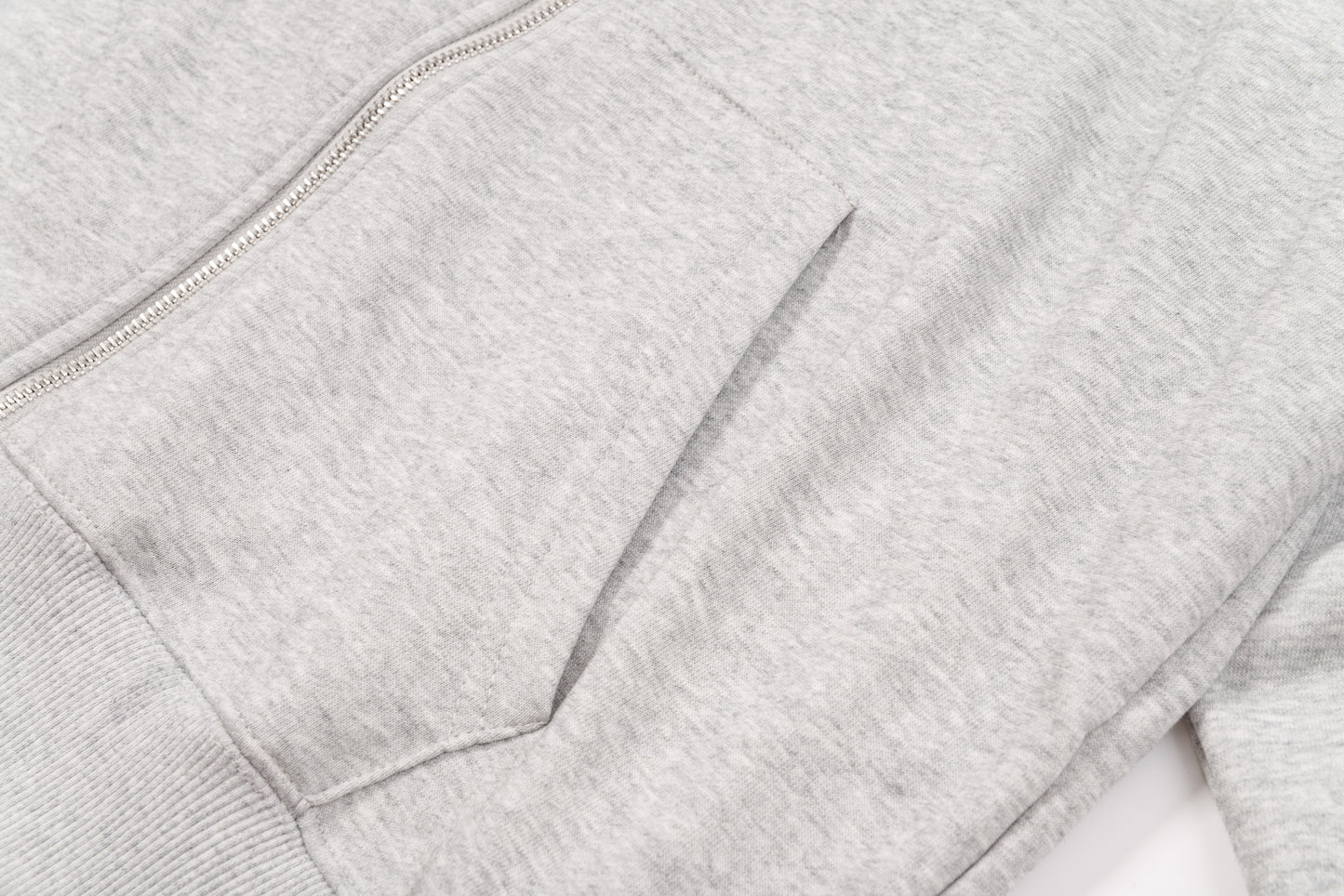 185ZA138UDE Stylish Sweaters