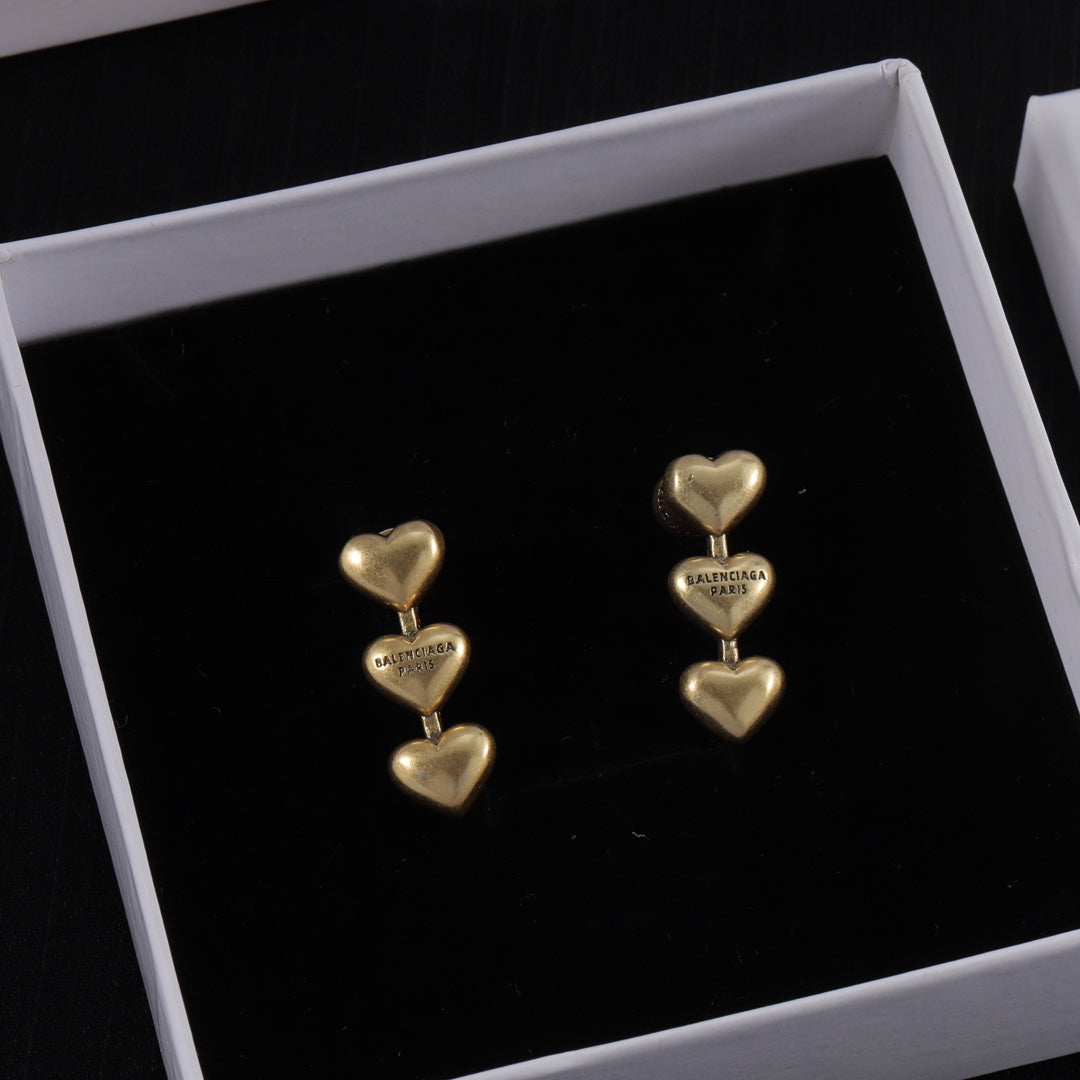 14J684EDE Stylish Earrings