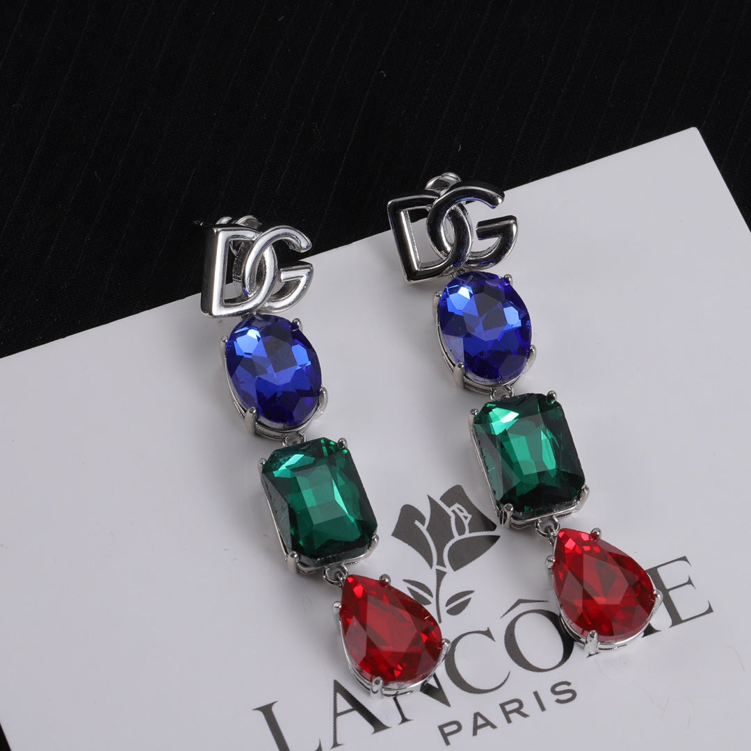 1XA5833XDE Stylish Earrings Bracelets Necklaces