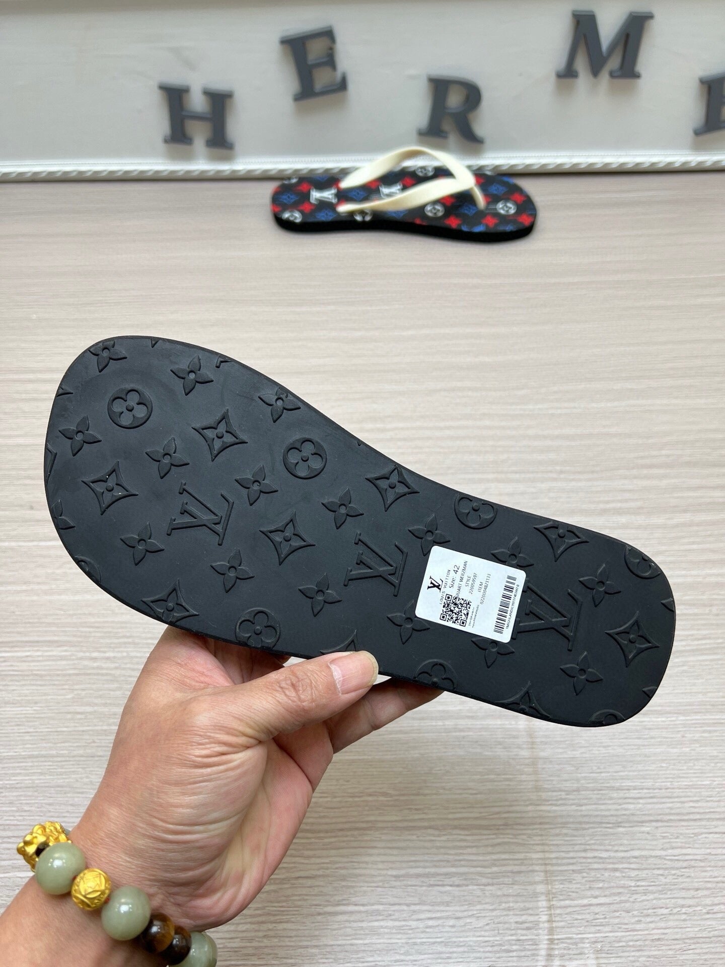 54E55ZDE Stylish slippers