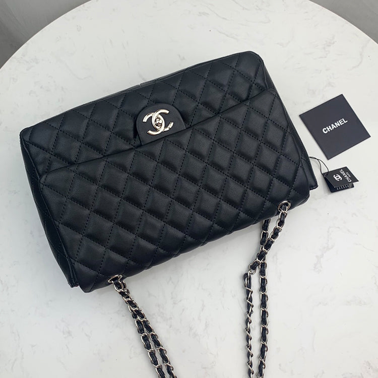 1C67BDE Stylish leather bag