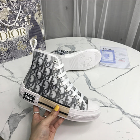 SD1ZDE Stylish Sneakers