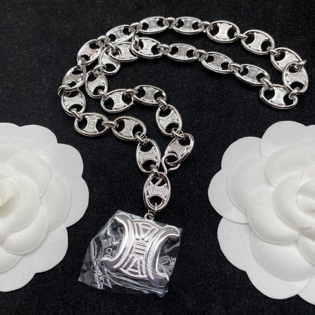 1XCL557XDE Stylish Necklaces