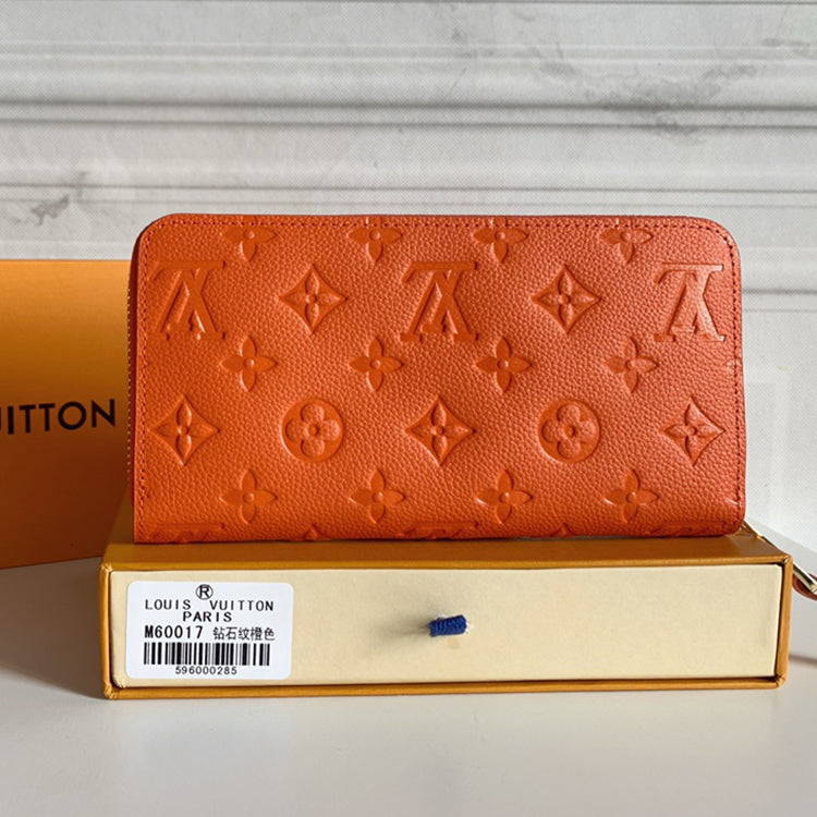 1E06BDE Stylish leather wallets