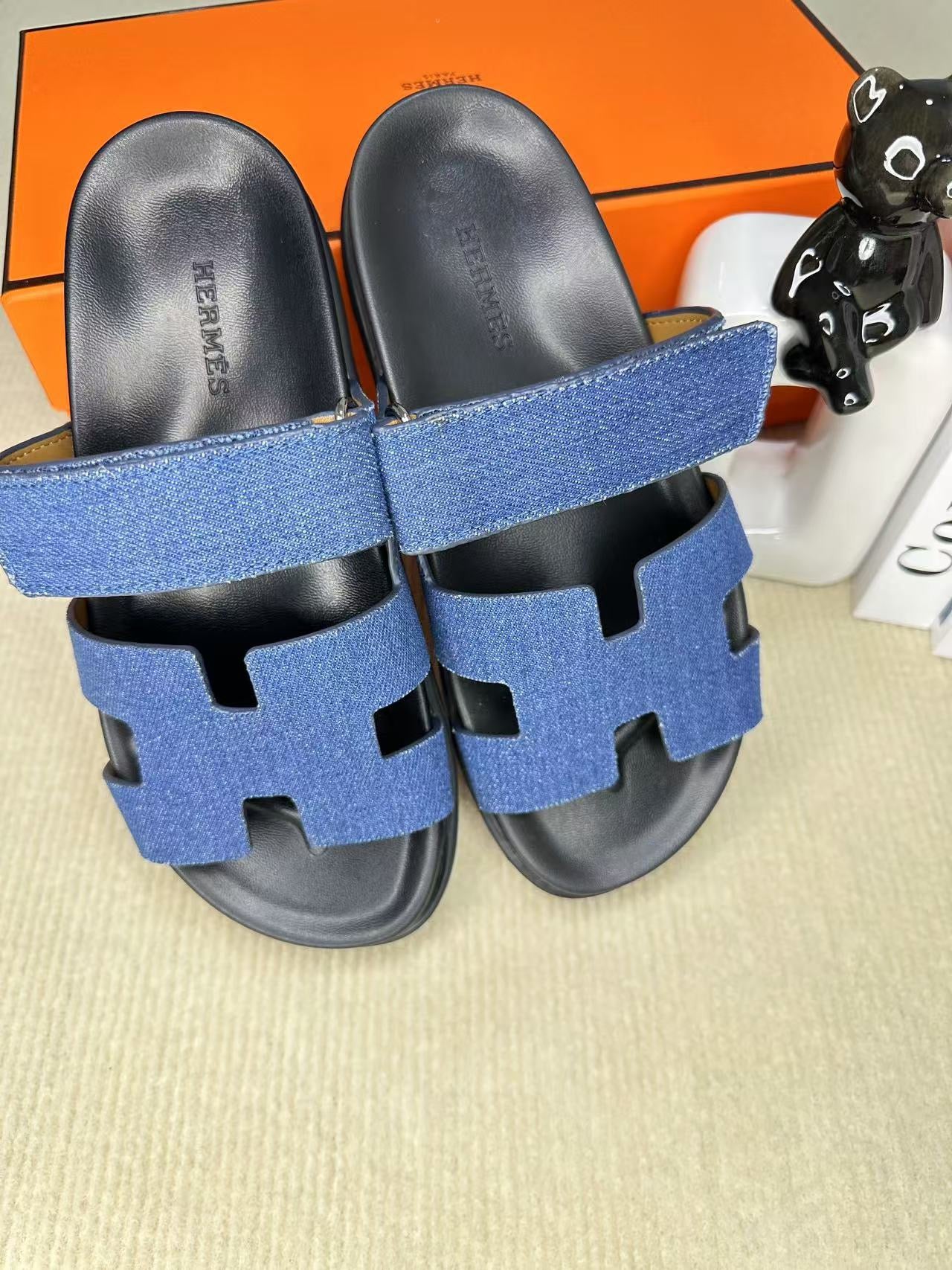 255QH27ZDE Stylish leather shoes