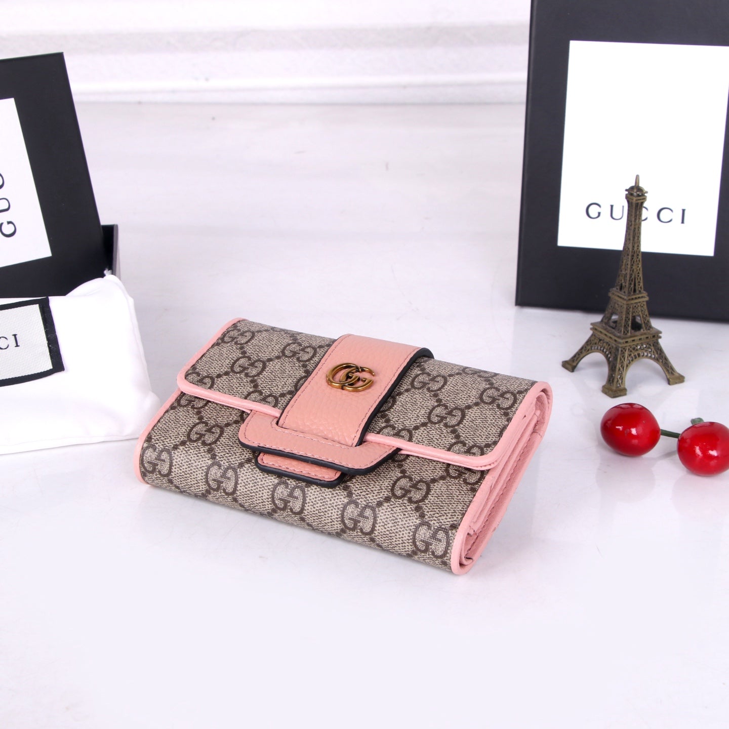 155NB52BDE Stylish leather bag