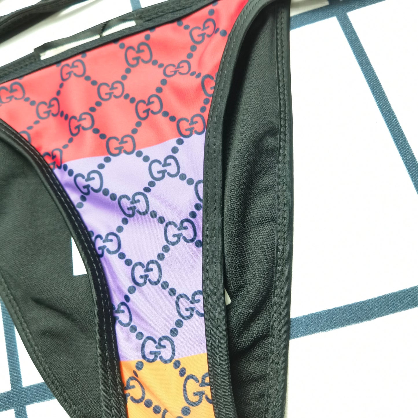 14B32YDE Stylish Bikini swimsuit