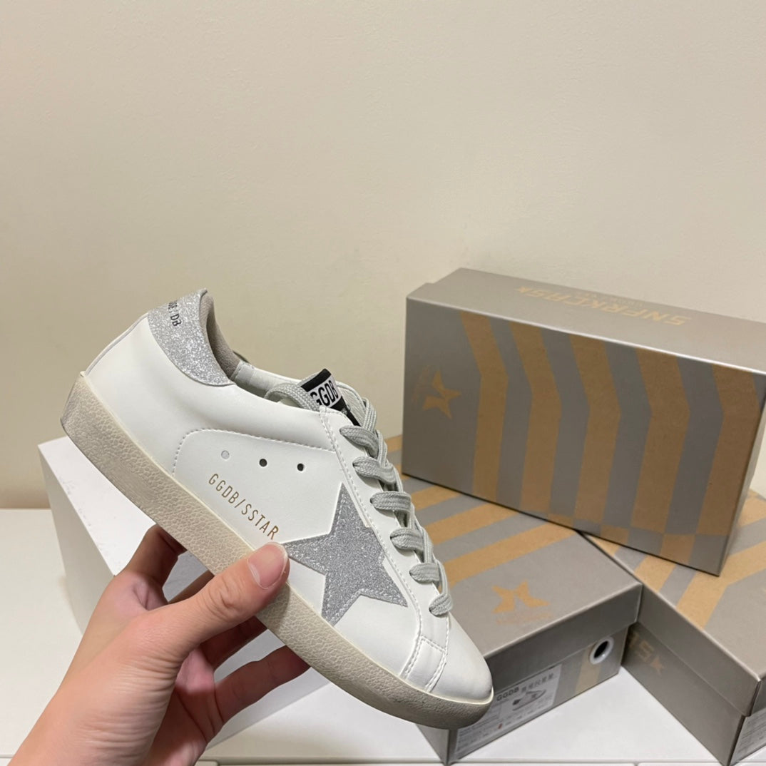14GE114ZDE Stylish shoes