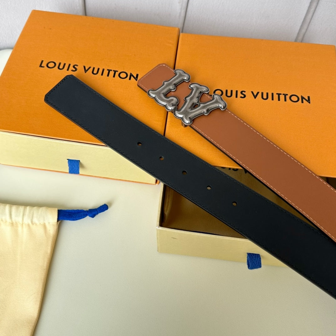 14E23PDE Stylish High quality belt With full package