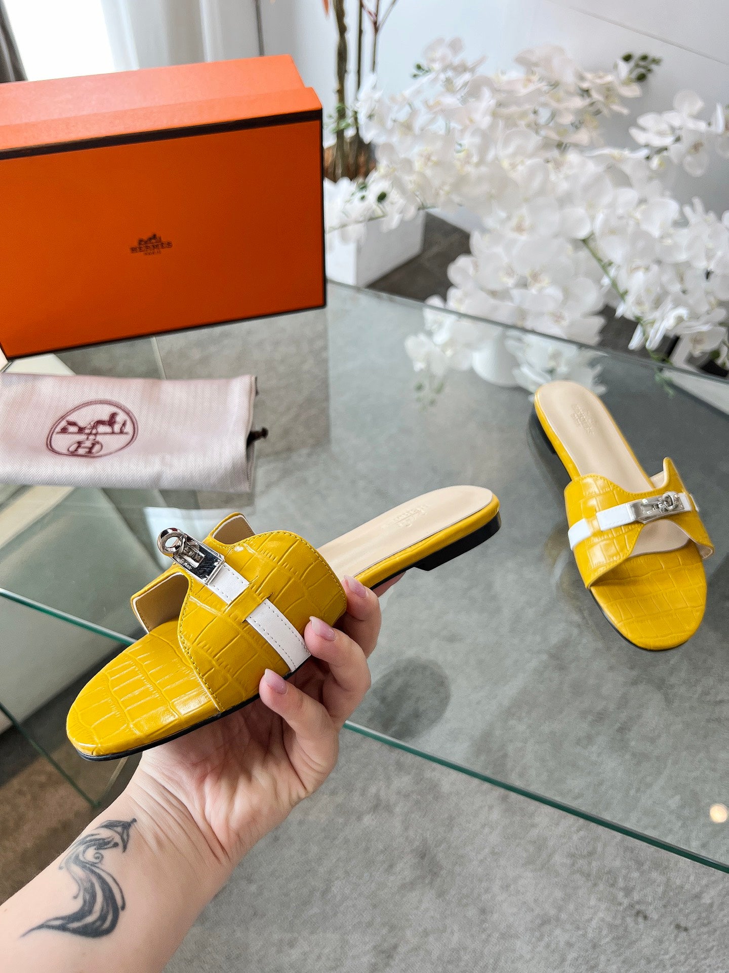 285ZH10ZDE Stylish leather Shoes