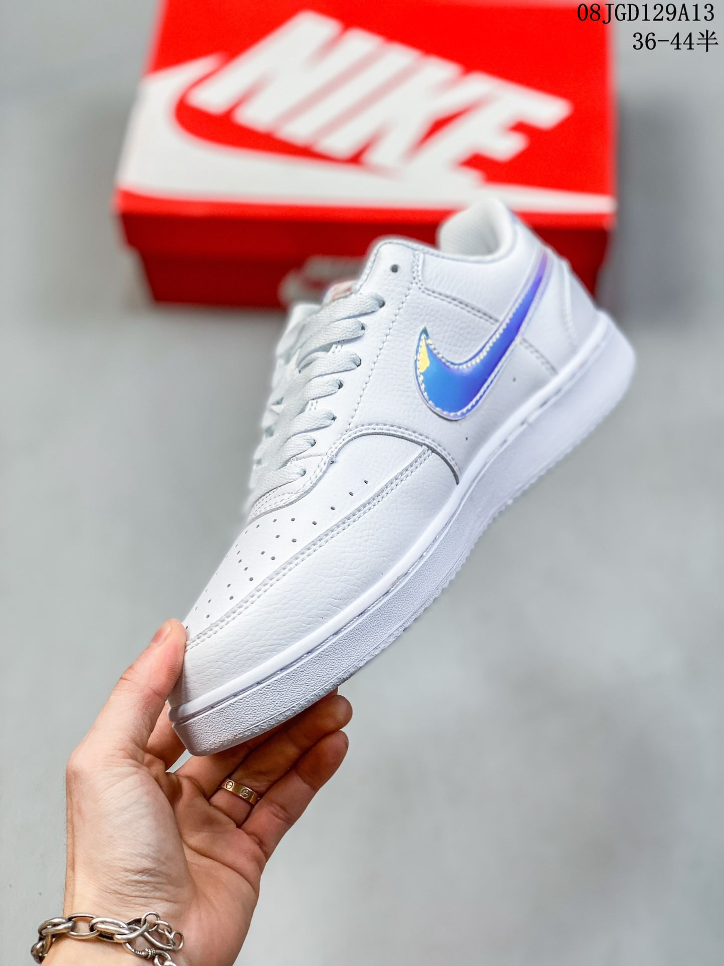 4YN41ZDE Stylish Sneakers (No Box, August-October Big Sale)