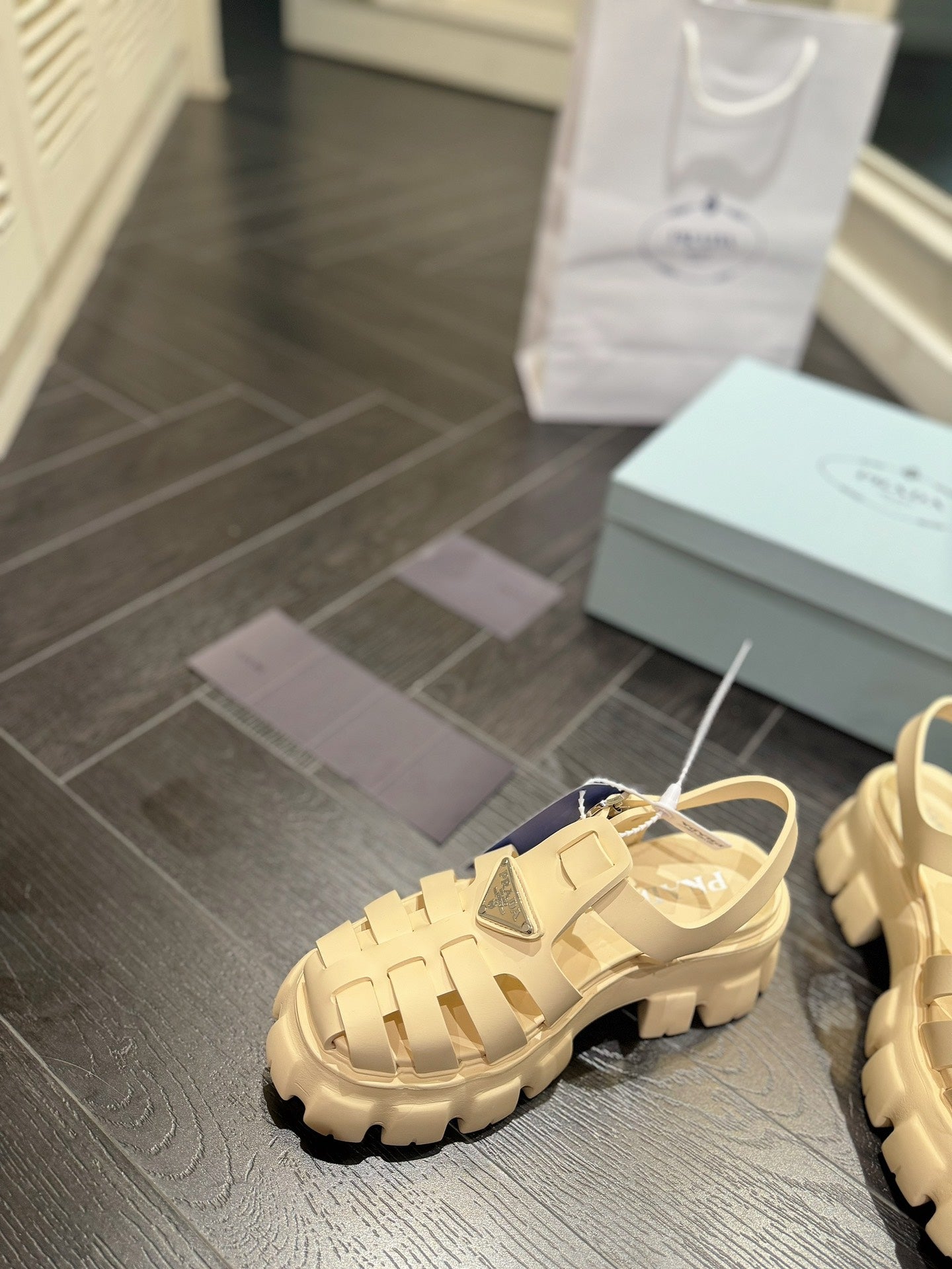285RP51ZDE Stylish shoes