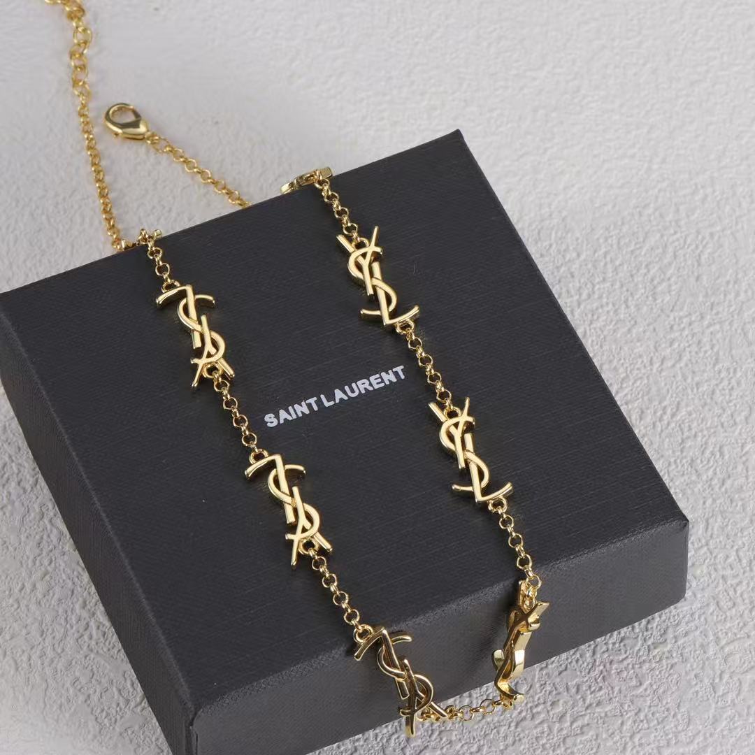 165NC11XDE Stylish Necklaces