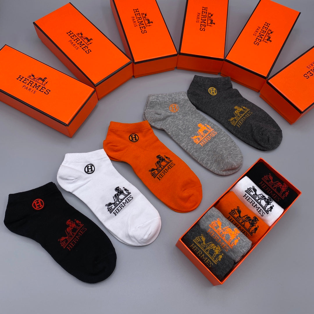 235QH55SDE Stylish socks(5 pairs )