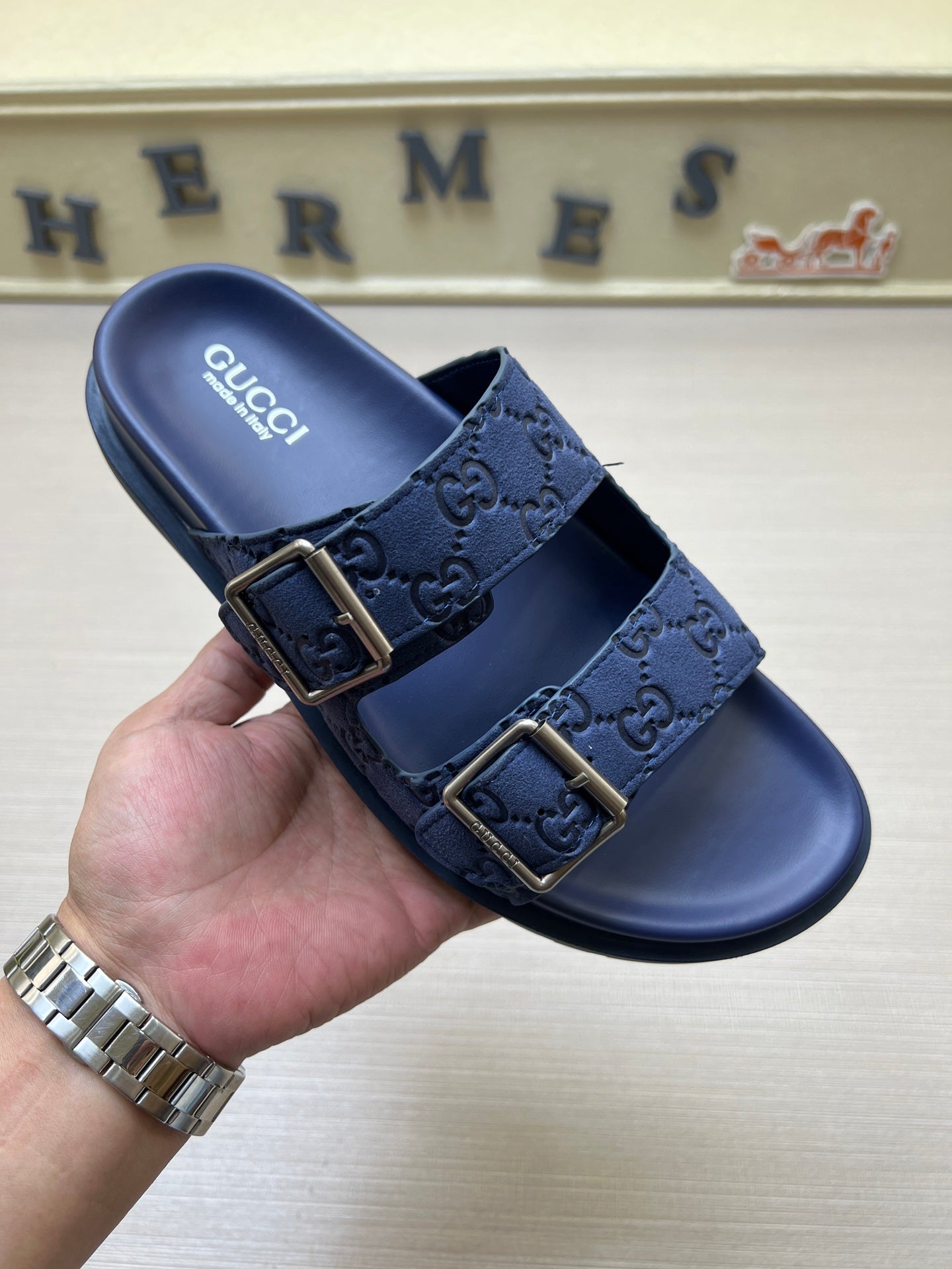 5QB15ZDE Stylish Slippers