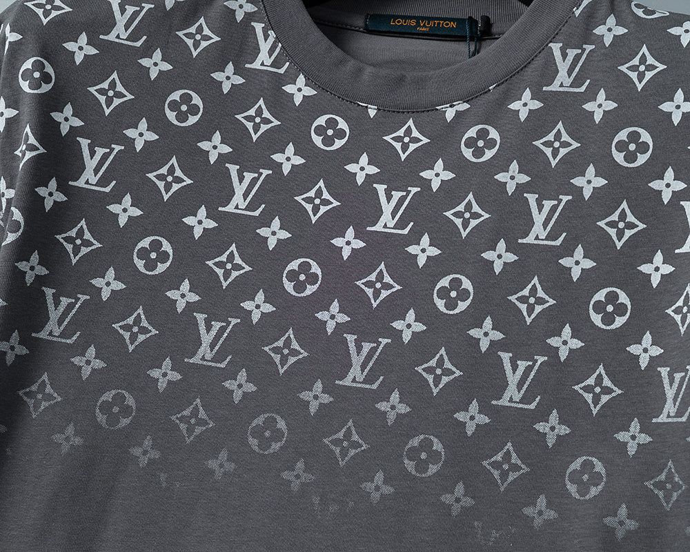 125WE68UDE Stylish T-shirts