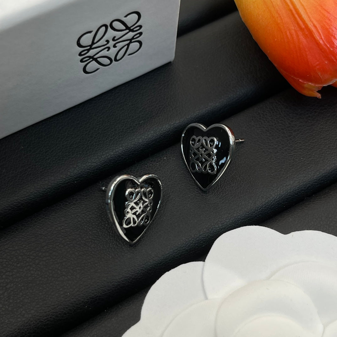 14A759EDE Stylish Earrings