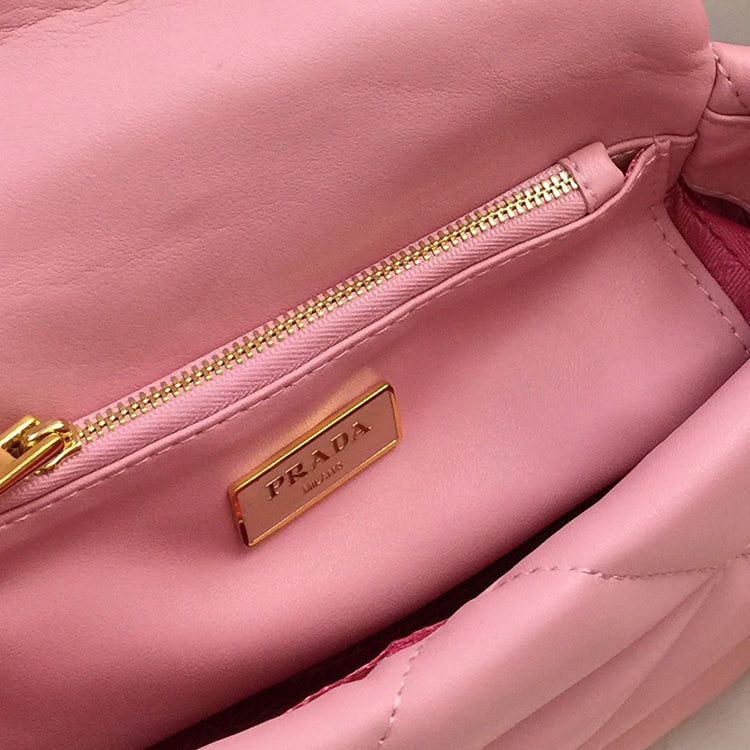 1PD03BDE Stylish leather bag