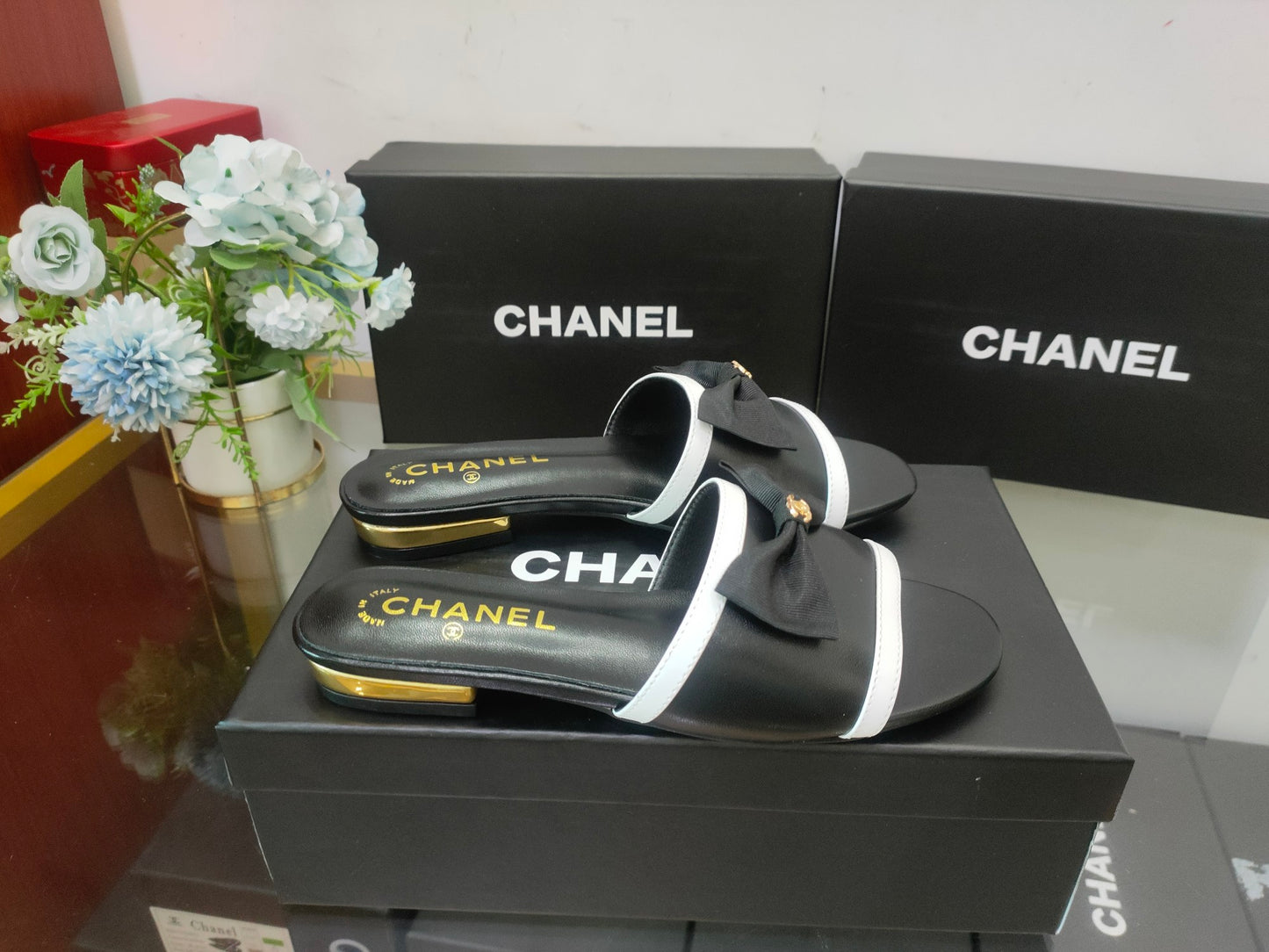 14C31ZDE Stylish slippers