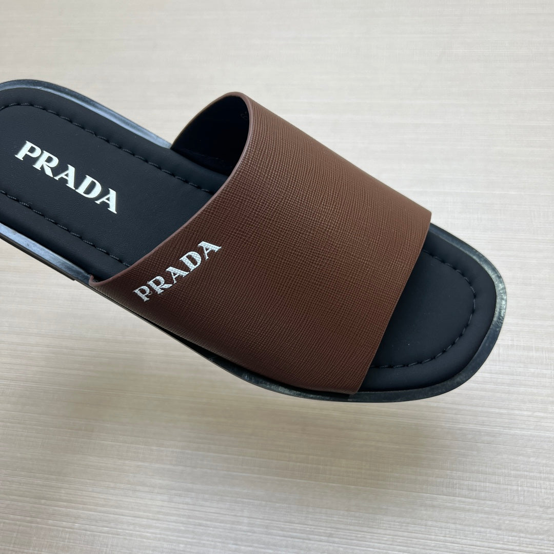 54PD76ZDE Stylish slippers