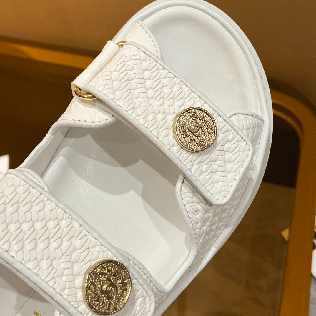 255QC49ZDE Stylish leather shoes