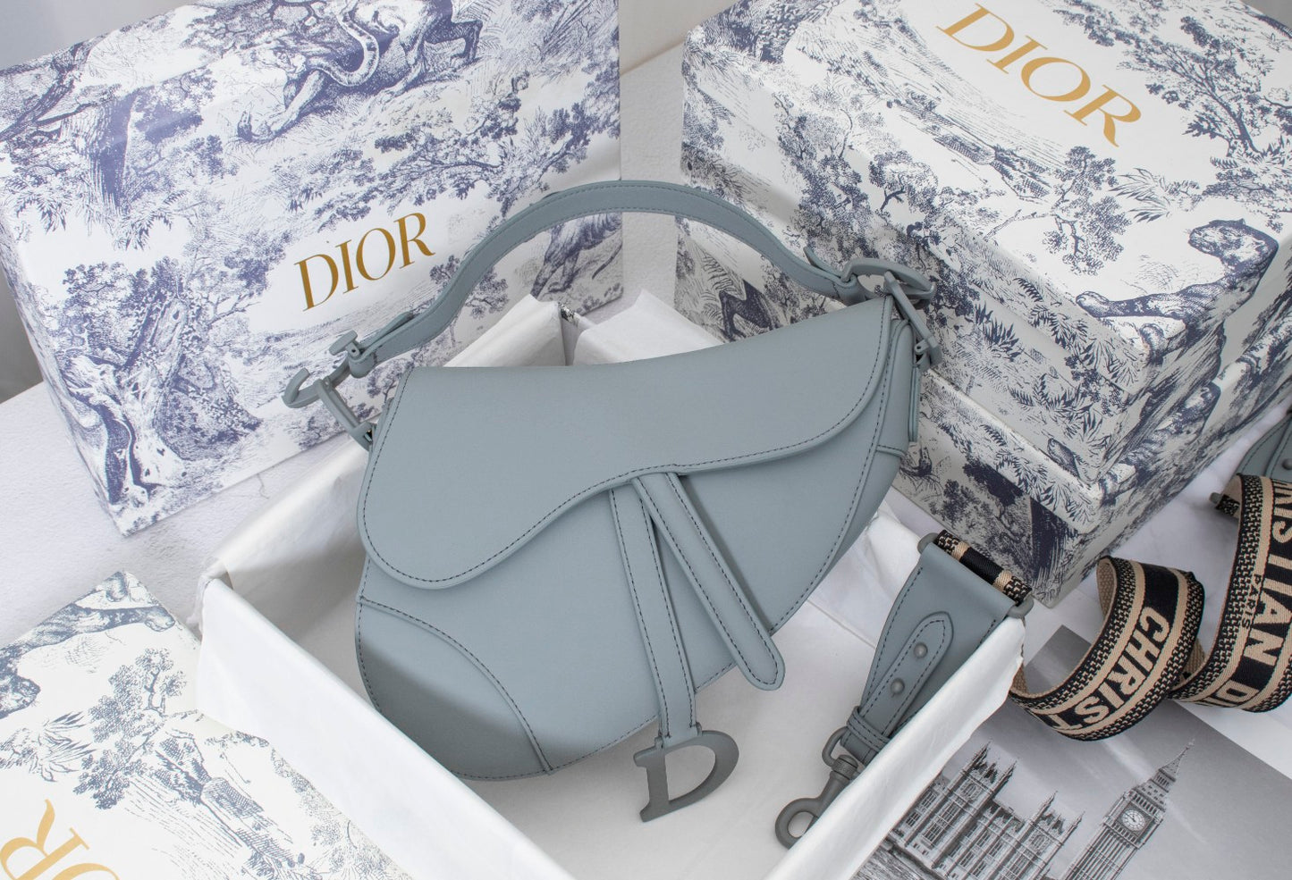 5D10BDE Stylish leather bag