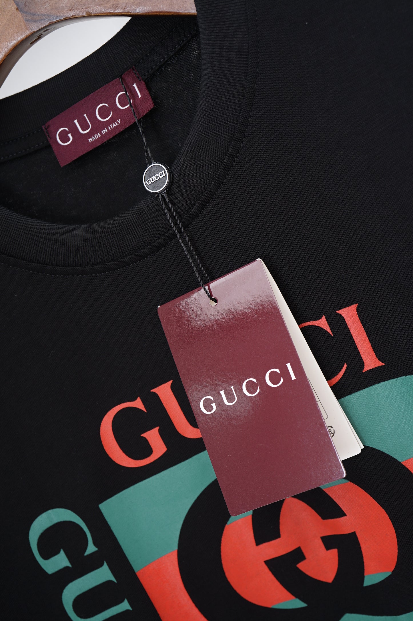 165NB21UDE Stylish T-shirt