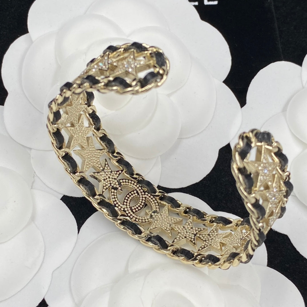 1NC196KDE Stylish bracelet