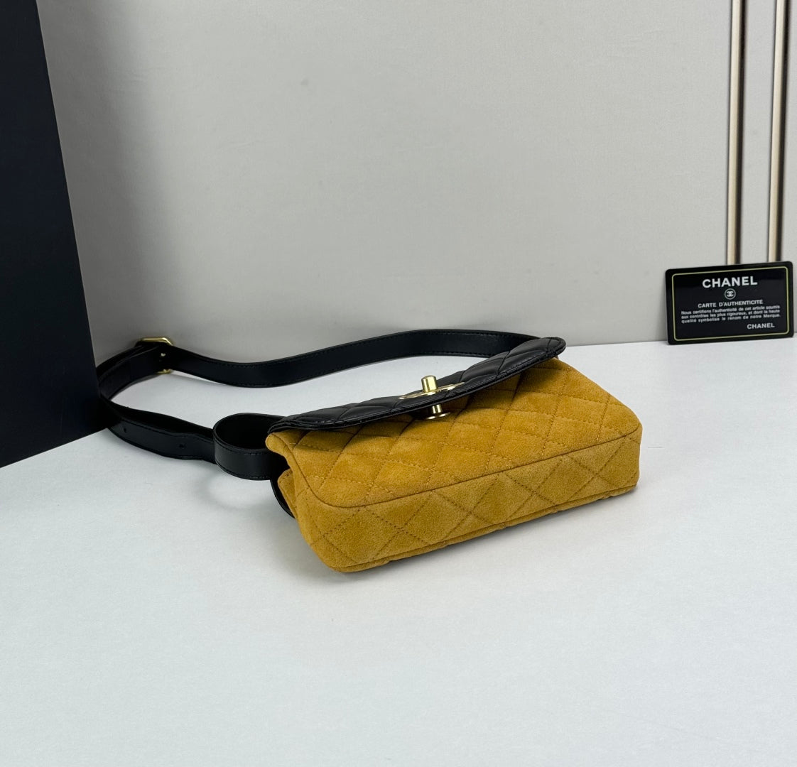 15RC61BDE Stylish leather bag