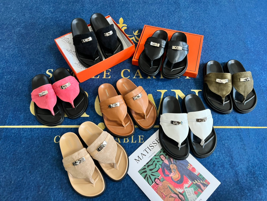 14H3ZDE Stylish Slippers