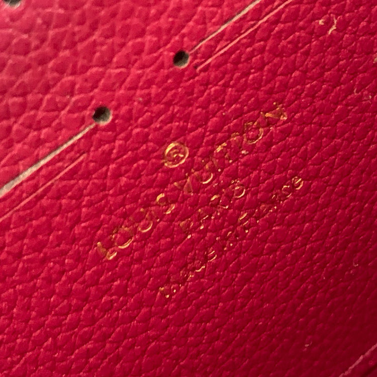 1E06BDE Stylish leather wallets