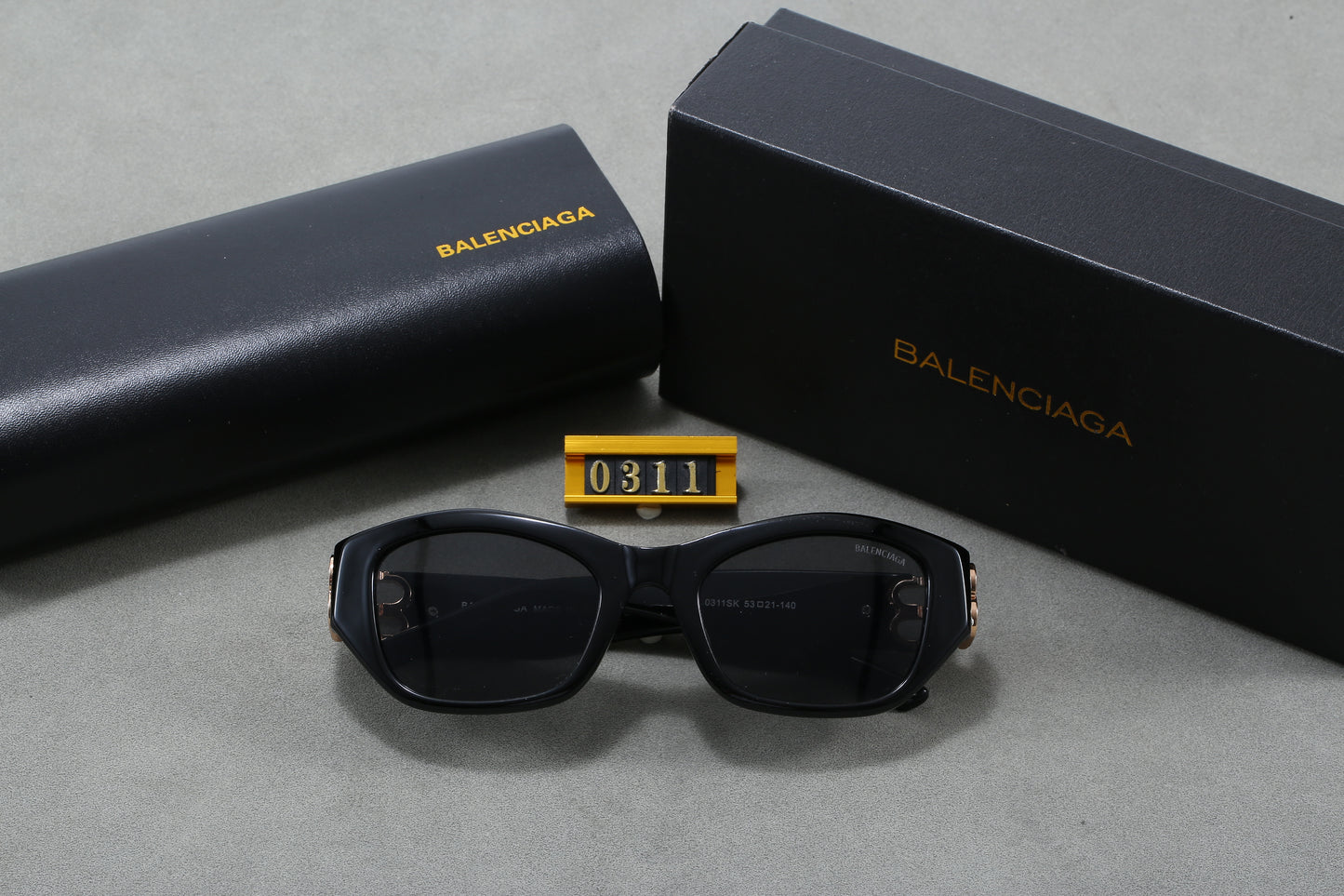 385RJ51TDE Stylish Sunglasses