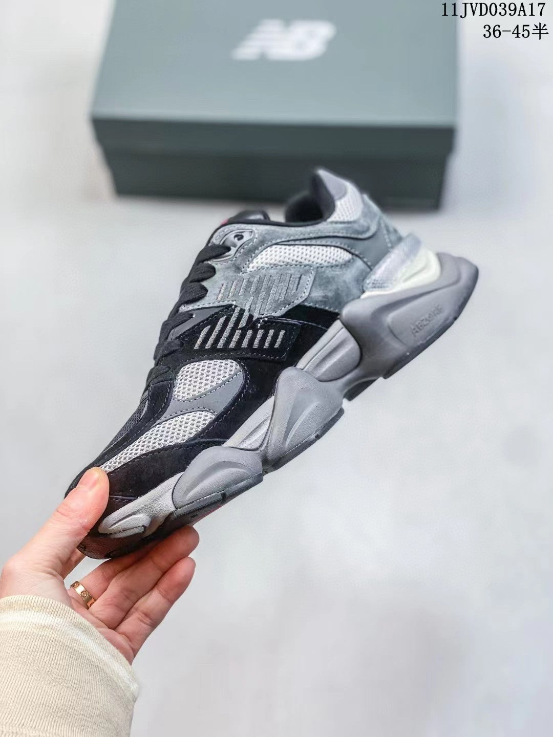 ZYA2ZDE Stylish Sneakers