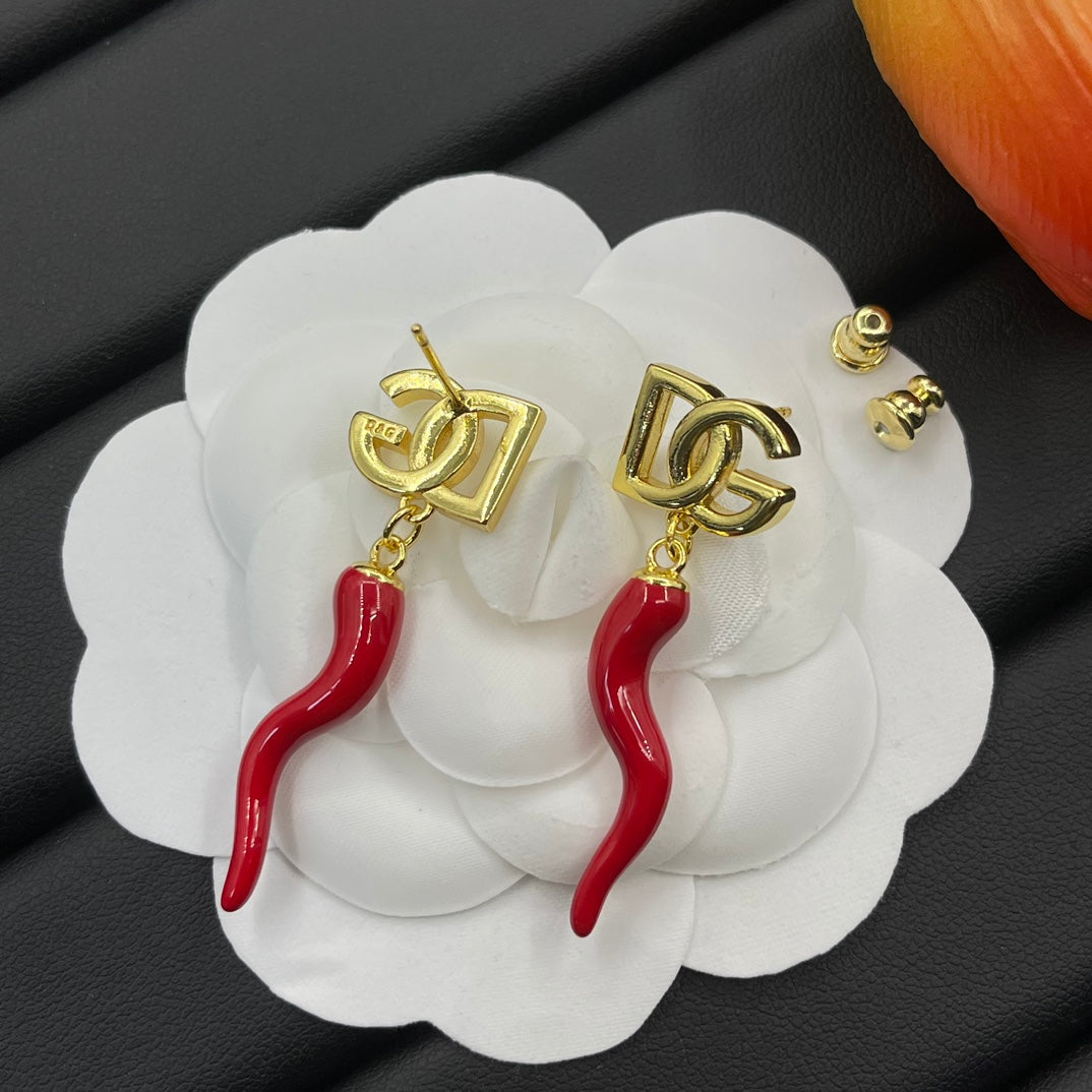 14A1046EDE Stylish Earrings