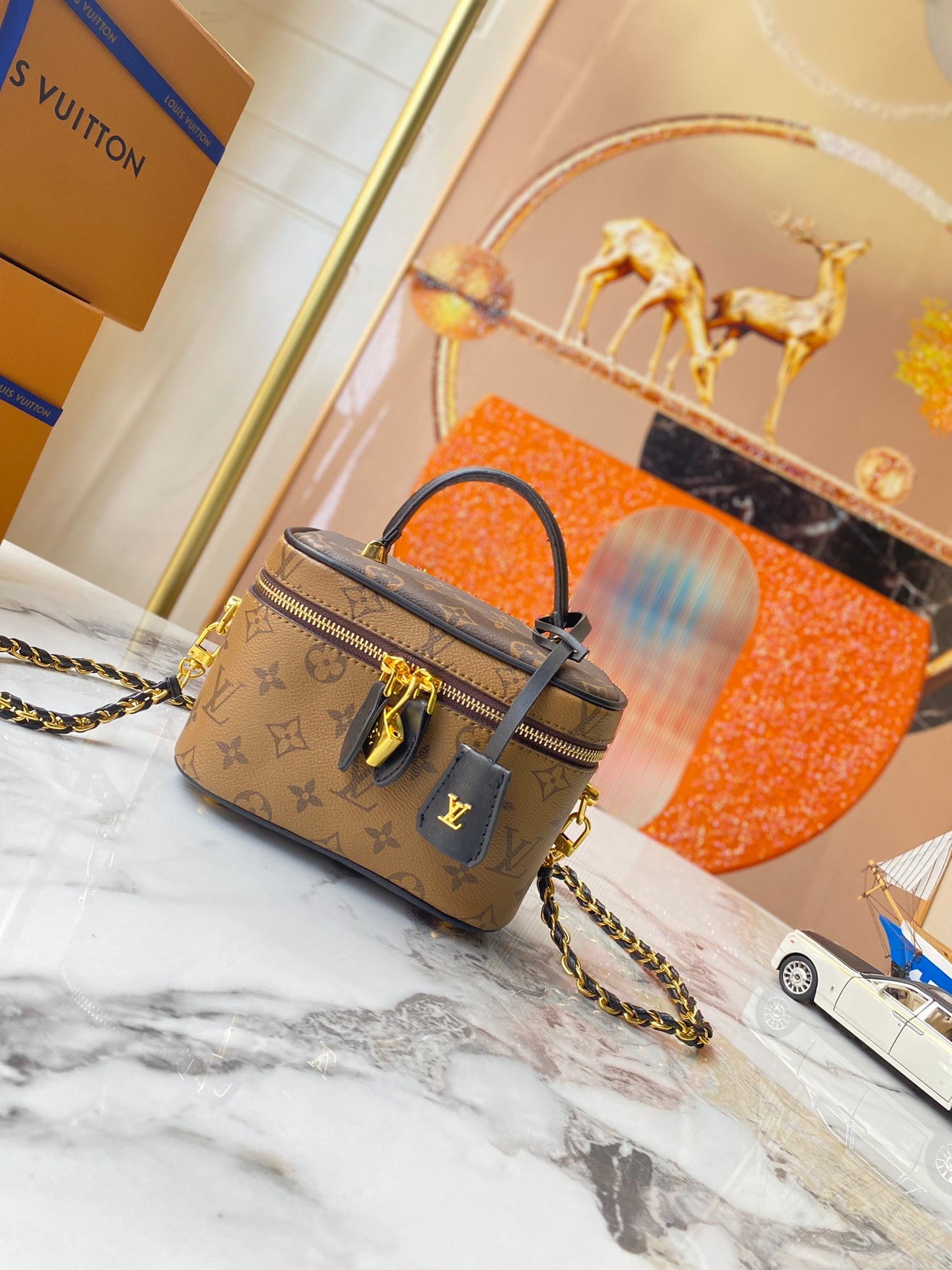 2XE121BDE Stylish leather bag