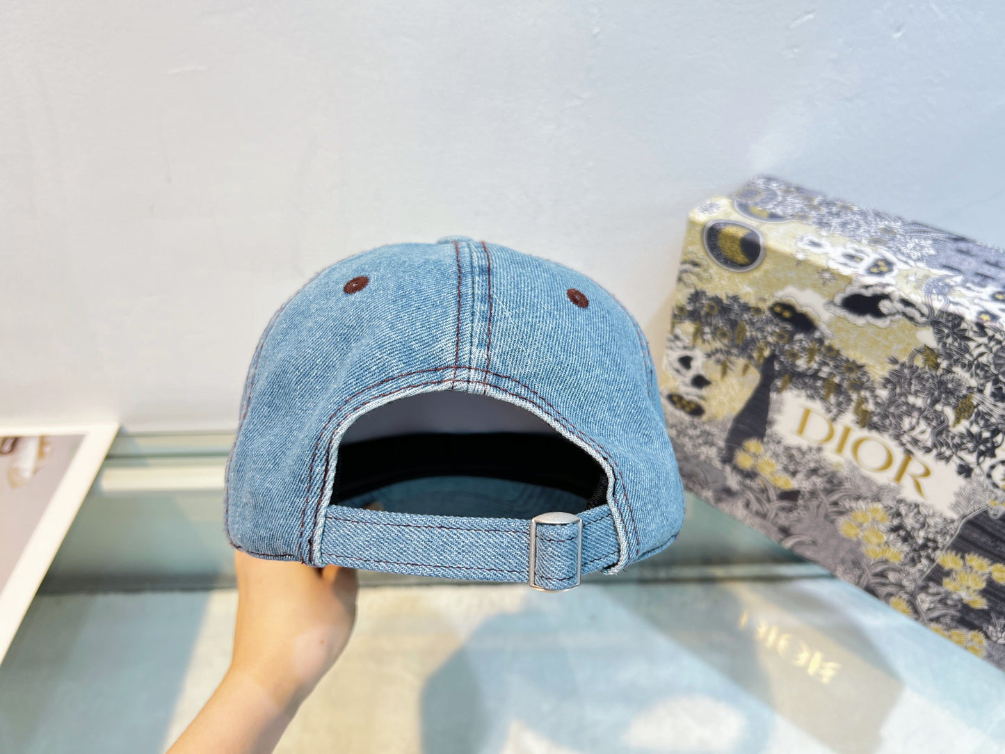 125ZA506MDE Stylish hats