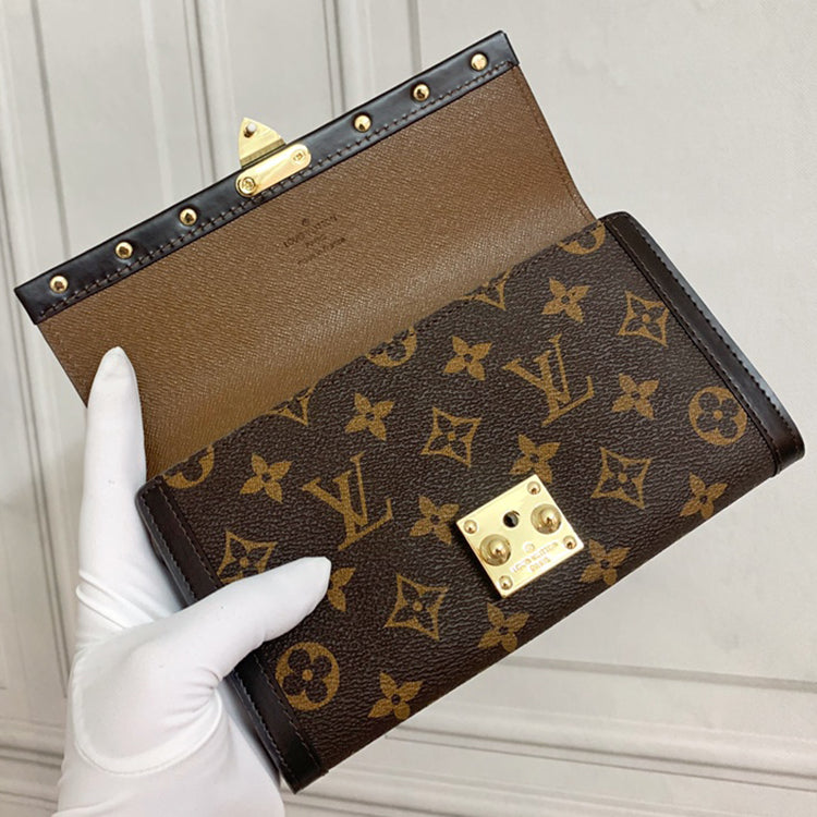 AE10BDE Stylish leather wallets