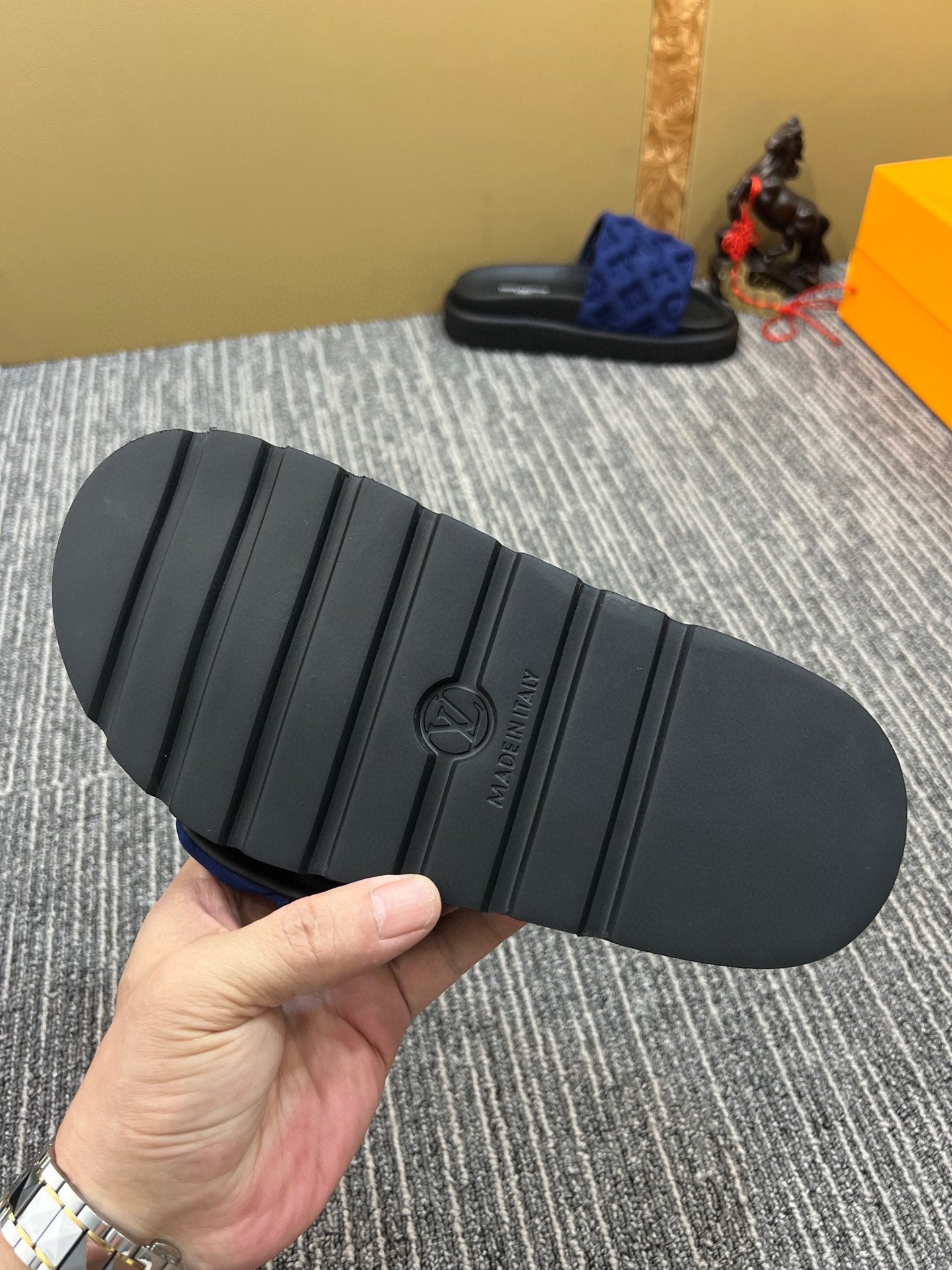 5XE119ZDE Stylish leather quality Slippers
