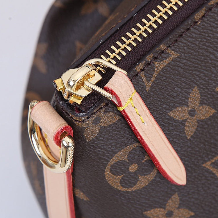 2E7BDE Stylish leather bag