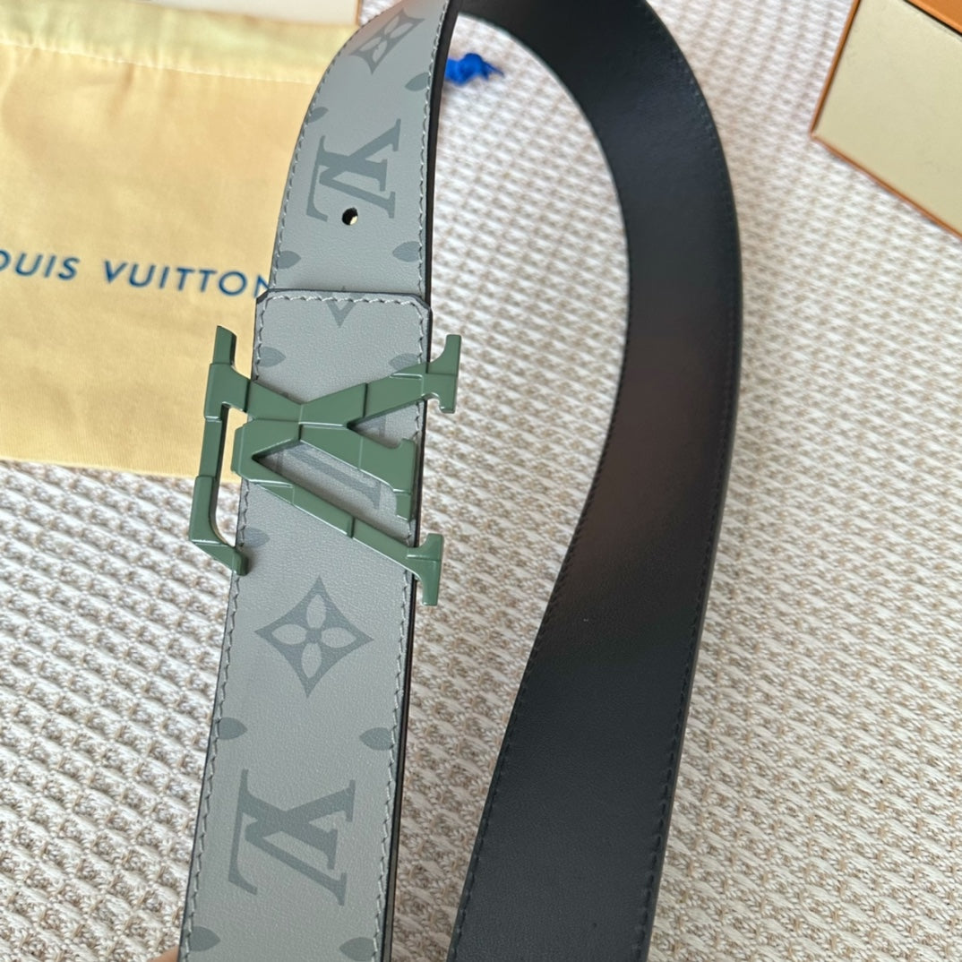 14E150PDE Stylish High quality belt With full package