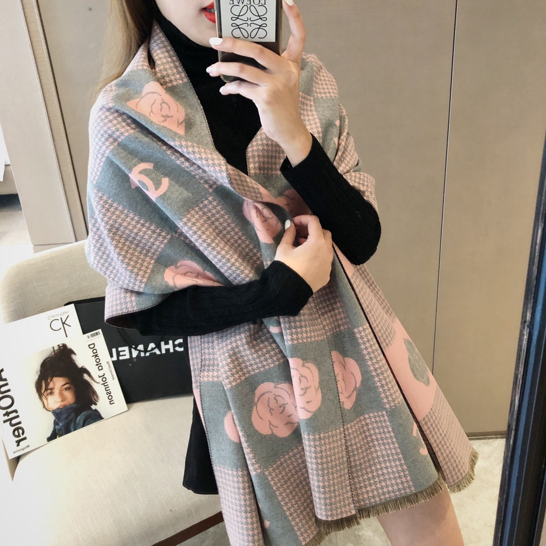 175RC36WDE Stylish Winter Scarves