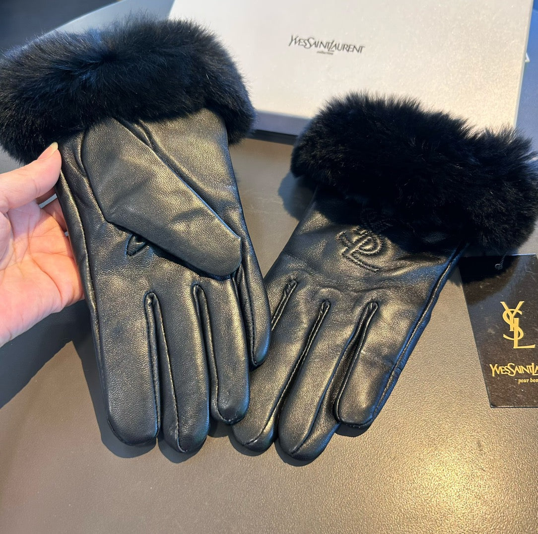 14SL25SDE Stylish Wool gloves