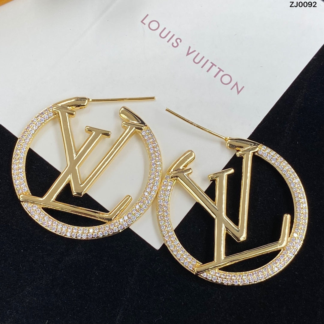 1E1EDE Stylish Earrings