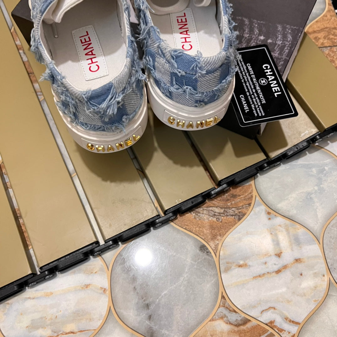 14C105ZDE Stylish shoes