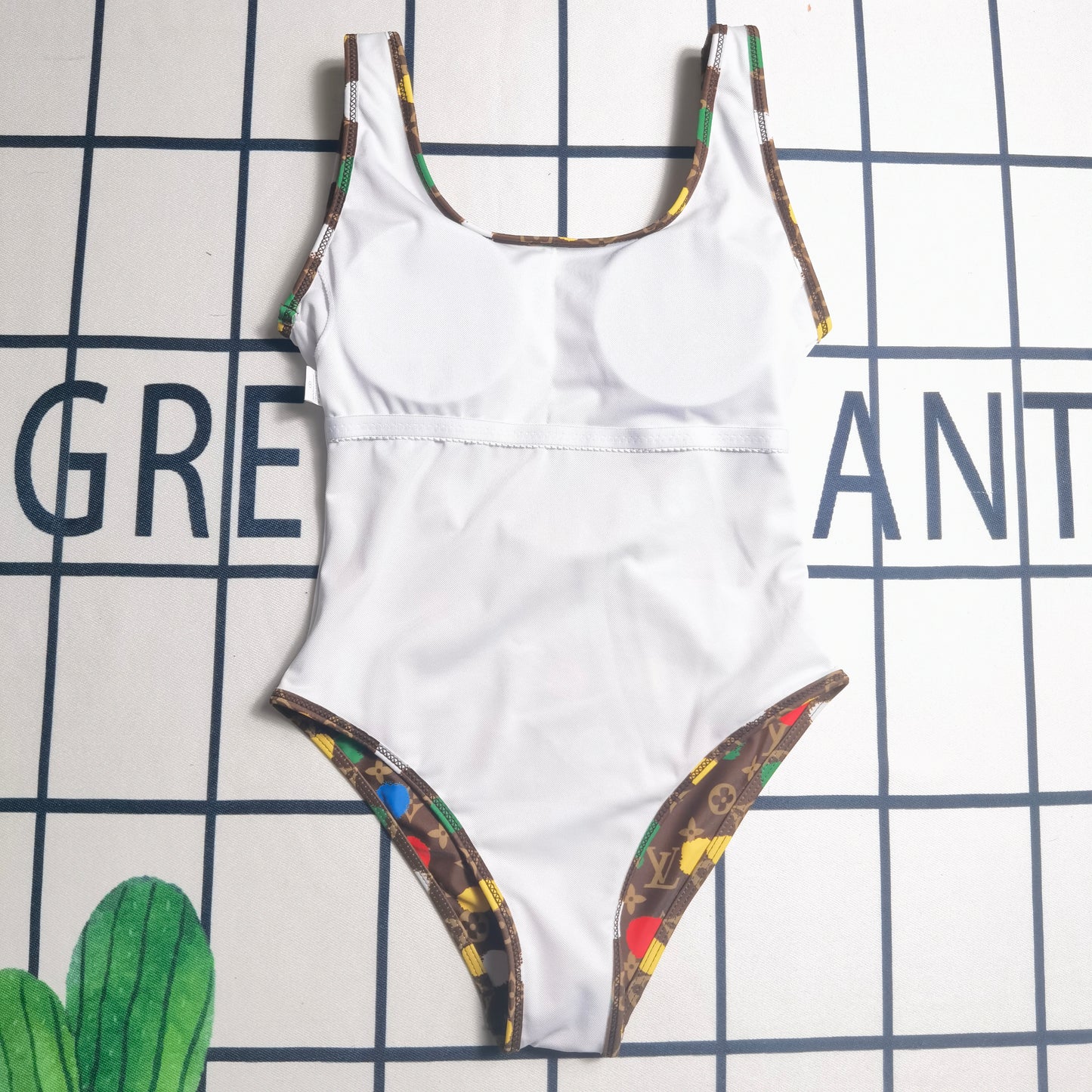 14E111YDE Stylish Bikini swimsuit