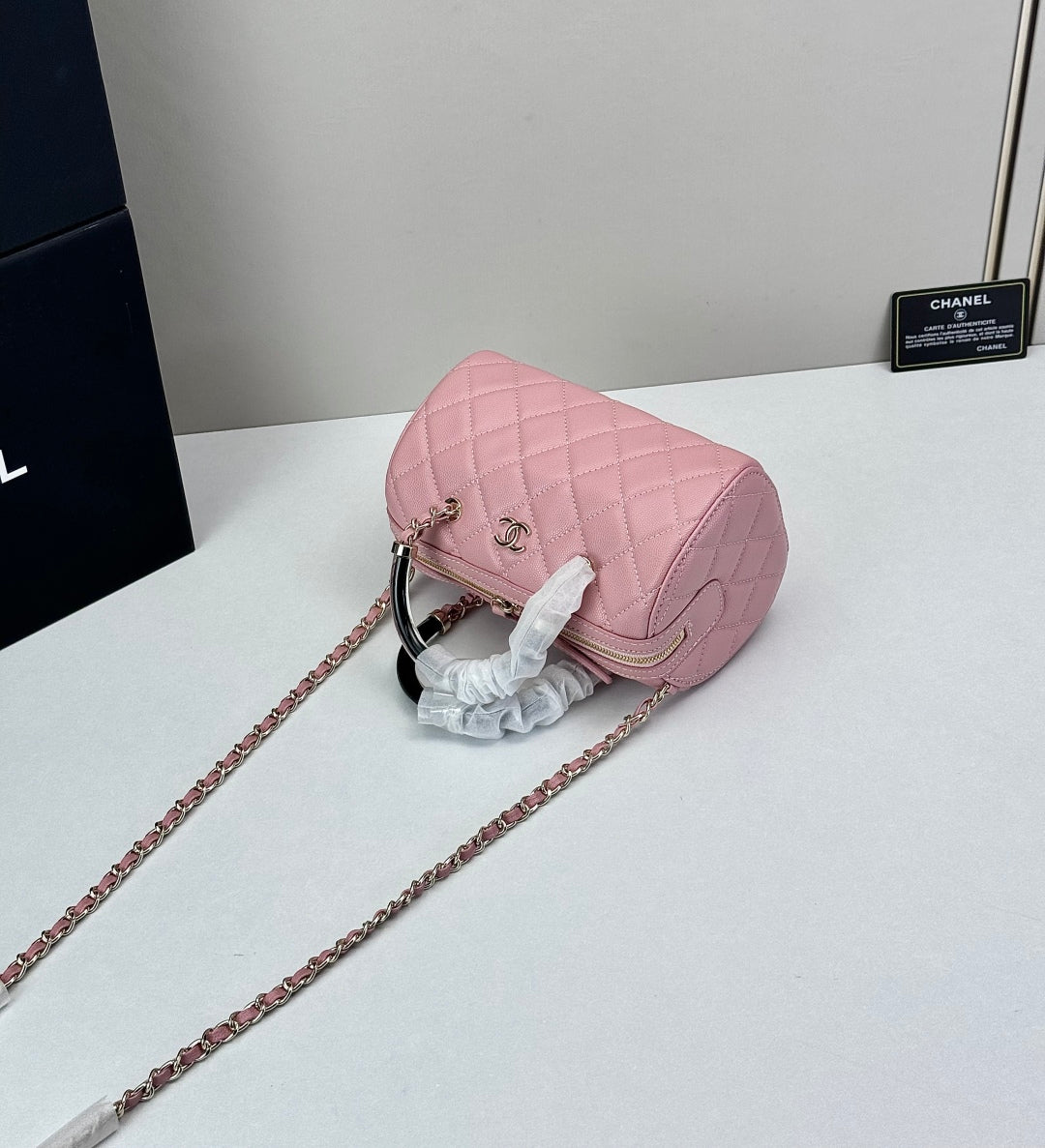 15RC55BDE Stylish leather bag