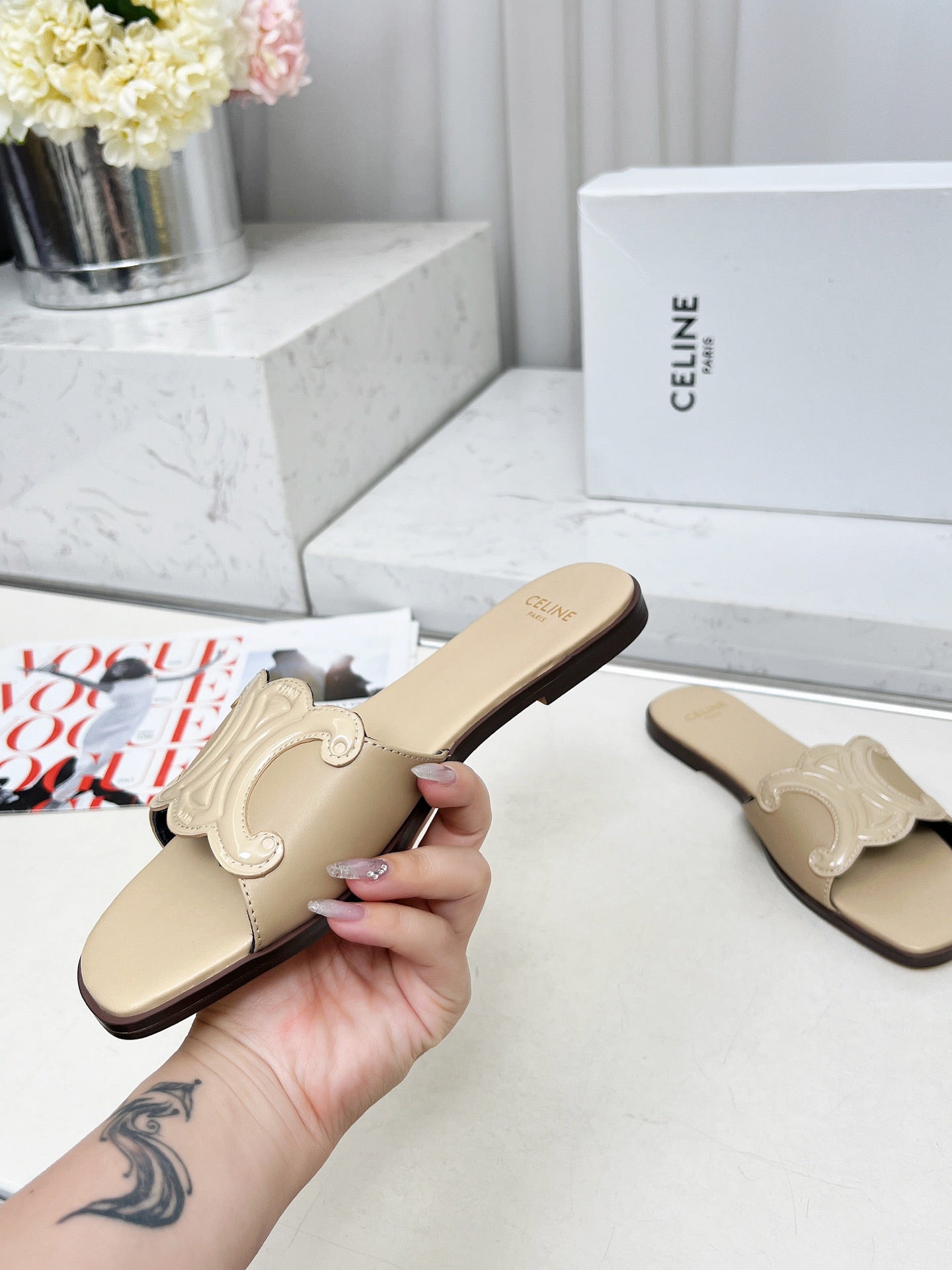 255QA52ZDE Stylish leather shoes