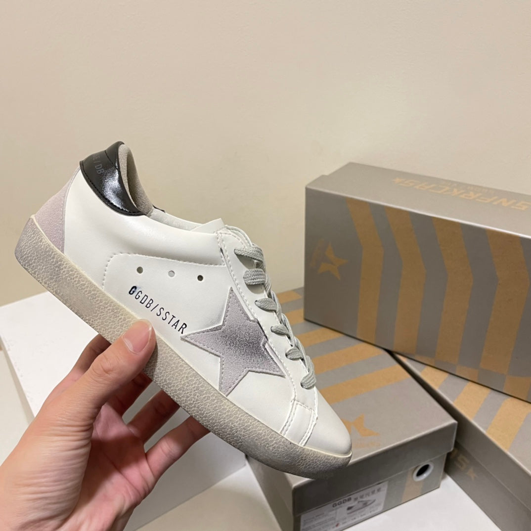 14GE114ZDE Stylish shoes