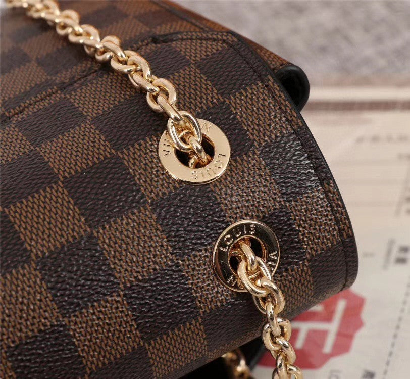 2XE52BDE Stylish leather bag